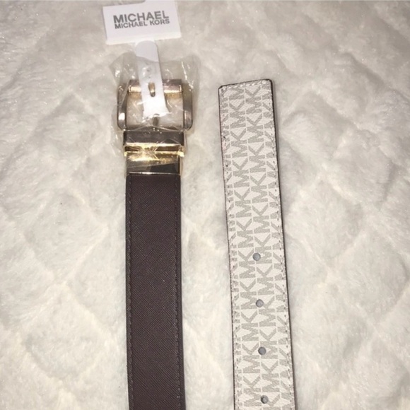 Michael Kors Twist Reversible Women Belt Brown & Vanilla MK Signature.Size Large - Picture 6 of 11